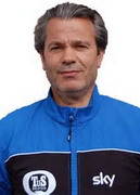 F.耶马斯